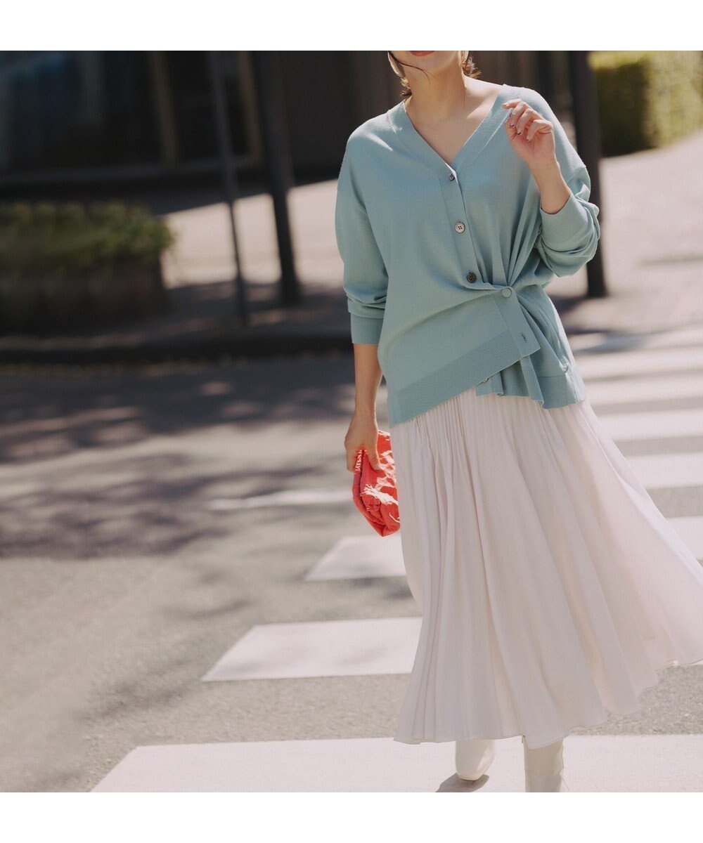 【組曲/KUMIKYOKU】の【加藤ローサさん着用】アンティークオーガンプリーツ スカート 人気、トレンドファッション・服の通販 founy(ファニー) 　ファッション　Fashion　レディースファッション　Fashion for Women　スカート　Skirts　プリーツスカート / 上品フェミニンスタイル　Pleated Skirts　オーガンジー　Organza Fabric　クラシック　Classic, Timeless Style　シルク　Silk, 100% Silk　フィット　Fit, Slim Fit　プリーツ　Pleats, Pleated　A/W・秋冬　Autumn/Winter　エレガント 上品　Elegant　 other-1|ID: prp329100004686875 ipo3291000000035545863