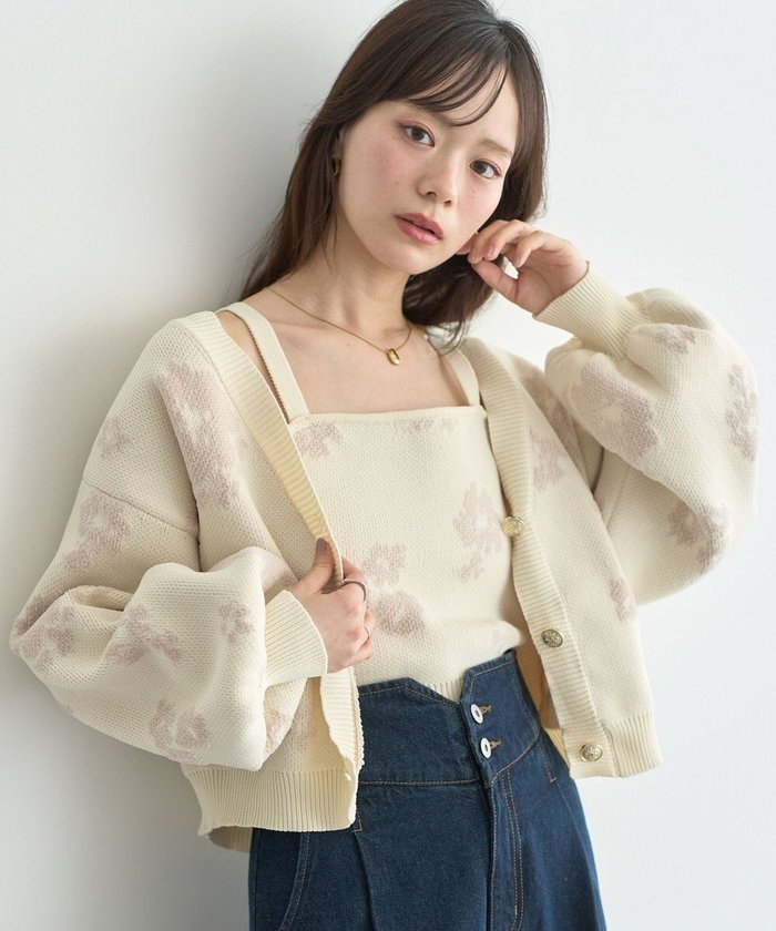 【アースミュージックアンドエコロジー/earth music&ecology】のSET2点フラワージャガードカーデ+ビスチェ インテリア・キッズ・メンズ・レディースファッション・服の通販 founy(ファニー) https://founy.com/ ファッション Fashion レディースファッション Fashion for Women トップス・カットソー Cut & Sew Tops カーディガン・羽織り Layered Style Cardigans ビスチェ Bustiers & Corset Tops / Layered Bustier Style おすすめ Recommended / Our Picks アンサンブル Ensemble Set カーディガン Cardigan, Knitwear コンパクト Compact, Small Size ジャカード/ジャガード Jacquard, Woven Pattern スリーブ Sleeve, Long Sleeve / Short Sleeve ビスチェ Bustier, Corset Top フェミニン Feminine, Girly フラワー Flower, Floral ポケット Pocket, Pocket Detail モチーフ Motif, Design Theme 今季 This Season, Current Season A/W・秋冬 Autumn/Winter |ID: prp329100004687018 ipo3291000000035810324
