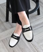 【アポム/APOM】のペニーローファー 25 人気、トレンドファッション・服の通販 founy(ファニー) ファッション Fashion レディースファッション Fashion for Women コイン Coin, Coin Design シューズ Shoes, Footwear スマート Smart, Elegant ハンド Hand, Handmade バランス Balance, Style Balance フィット Fit, Slim Fit フォルム Silhouette, Form リラックス Relax, Relaxed Fit A/W・秋冬 Autumn/Winter S/S・春夏 SS, Spring/Summer, Warm Season 新作・新入荷 New Arrivals / New In 夏 Summer thumbnail ブラック×ホワイト|ID: prp329100004687962 ipo3291000000033853179
