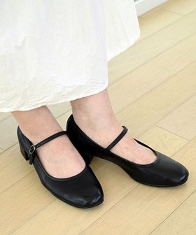 【アポム/APOM】のアンライニングメリージェーン30 人気、トレンドファッション・服の通販 founy(ファニー) ファッション Fashion レディースファッション Fashion for Women クール Cool, Chic シアー Sheer, See-Through シューズ Shoes, Footwear シルバー Silver, Metallic Silver シンプル Simple, Minimal スマート Smart, Elegant ソックス Socks, Hosiery タイツ Tights, Legwear チュール Tulip, Tulip Motif トレンド Trend, Trending Now 定番 Standard, Basic Item フェミニン Feminine, Girly ライニング Inner Lining, Inner Fabric, Lined ラップ Wrap, Wrap Design A/W・秋冬 Autumn/Winter S/S・春夏 SS, Spring/Summer, Warm Season 夏 Summer |ID:prp329100004687968