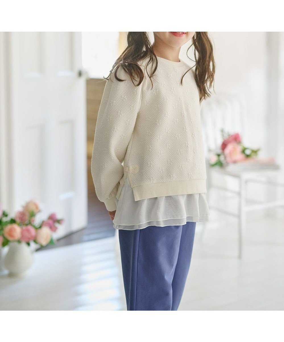 【組曲 / KIDS/KUMIKYOKU】の【110-140㎝】フラワーキルト トレーナー インテリア・キッズ・メンズ・レディースファッション・服の通販 founy(ファニー) 　ファッション　Fashion　キッズファッション　Fashion for Kids　トップス・カットソー　Cut & Sew Tops　キルト　Quilt, Quilted Fabric　シフォン　Chiffon, Lightweight Fabric　シンプル　Simple, Minimal　スウェット / スエット　Sweatshirt, Sweatwear　トレーナー　Sweatshirt, Trainer　フラワー　Flower, Floral　フリル　Frill, Ruffle　ラベンダー　Lavender　A/W・秋冬　Autumn/Winter　アイボリー|ID: prp329100004687977 ipo3291000000035489689