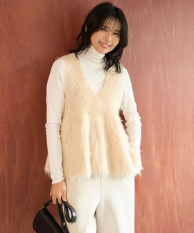 【アンフィーロ 自由区/UNFILO】の【洗える】アルパカシャギー ペプラムジレ 人気、トレンドファッション・服の通販 founy(ファニー) ファッション Fashion レディースファッション Fashion for Women アウター Coat / Outerwear Collection トップス・カットソー Cut & Sew Tops ベスト&ジレ / 重ね着スタイル Vests & Gilets ウォッシャブル Machine Washable フレア Flare, Flared ベスト Vest, Waistcoat 洗える Machine Washable A/W・秋冬 Autumn/Winter |ID:prp329100004688162