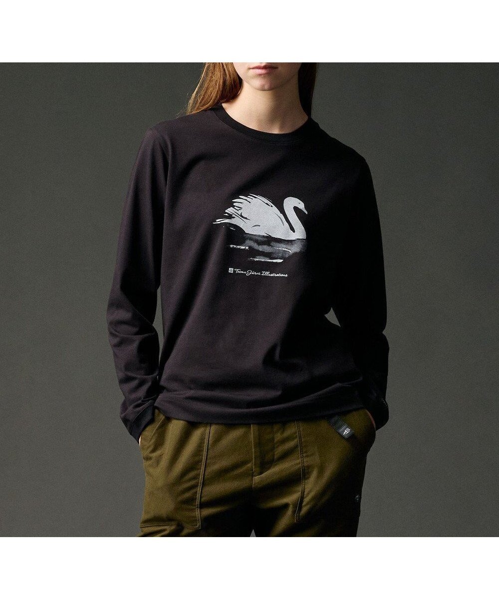 【ジョセフ アブード マウンテン/JOSEPH ABBOUD MOUNTAIN / MEN】の【テーム・ヤルヴィモチーフ】プレーティング天竺 ロングTシャツ インテリア・キッズ・メンズ・レディースファッション・服の通販 founy(ファニー) 　ファッション　Fashion　メンズファッション　Fashion for Men　トップス・カットソー　Cut & Sew Tops　メンズシャツ　Shirts　ロングTシャツ・Tシャツ / 着回し力抜群　Longline T-Shirts & Tees　アウトドア　Outdoor Clothing　カットソー　Cut and Sewn Top　グラフィック　Graphic, Graphic Design　吸水　Absorbent, Quick-Dry　長袖　Long Sleeve, Full Sleeve　フィット　Fit, Slim Fit　フロント　Front, Front Design　モチーフ　Motif, Design Theme　ロング　Long, Long-Length　A/W・秋冬　Autumn/Winter　おすすめ　Recommended / Our Picks　ブラック×スワン|ID: prp329100004689621 ipo3291000000033868979