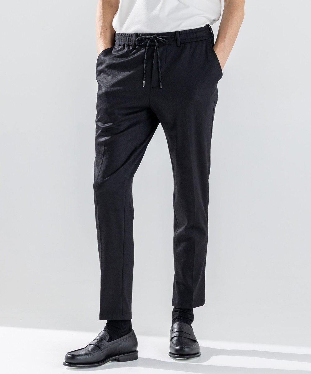 【ジョゼフ オム/JOSEPH HOMME / MEN】の新素材【洗える/ストレッチ】シルキーウールジャージー ドロスト付テーパードパンツ / PEGG CONVERTIBLE インテリア・キッズ・メンズ・レディースファッション・服の通販 founy(ファニー) 　ファッション　Fashion　メンズファッション　Fashion for Men　ボトムス　Bottoms　洗える　Machine Washable　ストレッチ　Stretch, Stretchy Fabric　テーパード　Tapered, Tapered Pants　ドローコード　Drawcord, Drawstring Cord　ポケット　Pocket, Pocket Detail　ループ　Loop, Loop Knit　レギュラー　Regular, Standard Fit　A/W・秋冬　Autumn/Winter　ブラック系|ID: prp329100004689633 ipo3291000000033869025