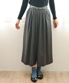 【ムーク/muuc】の〈心地よいコットン・シアサッカー生地〉筆記帳刺繍ベルトデザイン切り替え 後ろゴム有り フレアーパンツ グレー|ID: prp329100004691535 ipo3291000000034424208