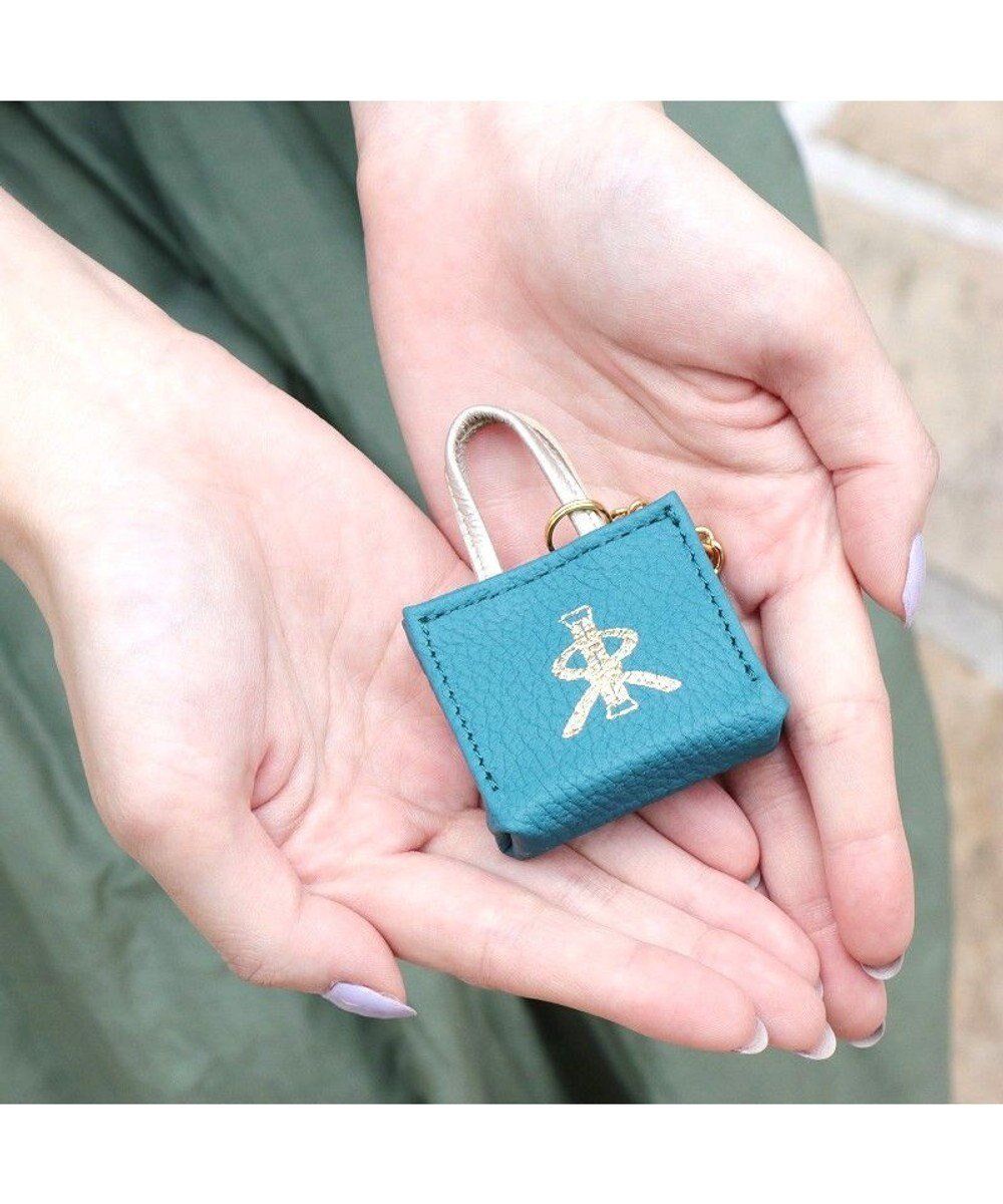 【レガロフェリーチェ/Regalo Felice】の【日本製 / 色々な所に付けられるチェーン付き】チャーム / REGALO インテリア・キッズ・メンズ・レディースファッション・服の通販 founy(ファニー) 　ファッション　Fashion　レディースファッション　Fashion for Women　ミニ財布・二つ折り財布　Wallets & Card Cases　キーホルダー　Keychain, Key Holder　シンプル　Simple, Minimal　財布　Wallet, Purse　チェーン　Chain, Chain Strap　チャーム　Charm, Pendant　ベーシック　Basic, Essential　ポケット　Pocket, Pocket Detail　日本製　Made In Japan　BL|ID: prp329100004691551 ipo3291000000034706421