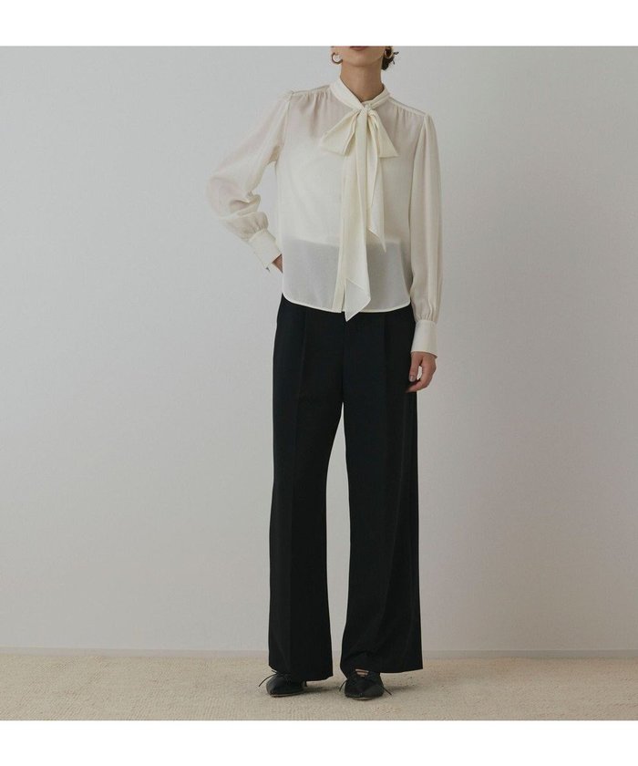 【グレース コンチネンタル/GRACE CONTINENTAL】のトリアセボウタイブラウス インテリア・キッズ・メンズ・レディースファッション・服の通販 founy(ファニー) https://founy.com/ ファッション Fashion レディースファッション Fashion for Women トップス・カットソー Cut & Sew Tops シャツ・ブラウス・オフィスカジュアル Elegant Blouses & Button-Ups カフス Cuff Design クラシカル Classical, Vintage-Inspired サテン Satin, Glossy Fabric シルク Silk, 100% Silk セットアップ Set-Up, Coordinated Outfit ドレープ Drape, Draping Fabric パール Pearl, Pearl Accent A/W・秋冬 Autumn/Winter 新作・新入荷 New Arrivals / New In おすすめ Recommended / Our Picks エレガント 上品 Elegant |ID: prp329100004691605 ipo3291000000033879257
