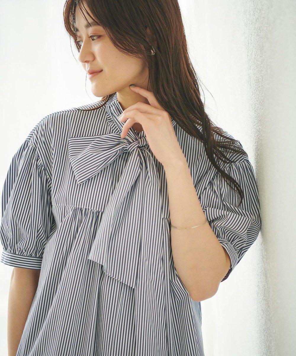 【ハッシュニュアンス/#Newans】の【ANSWER for コンサバフェミニン】マルチウェイビッグリボンブラウス インテリア・キッズ・メンズ・レディースファッション・服の通販 founy(ファニー) ファッション Fashion レディースファッション Fashion for Women トップス・カットソー Cut & Sew Tops シャツ・ブラウス・オフィスカジュアル Elegant Blouses & Button-Ups 春 Spring サテン Satin, Glossy Fabric ストレッチ Stretch, Stretchy Fabric デニム Denim, Jeans Material なめらか Smooth, Silky Texture フェミニン Feminine, Girly ブロード Broadcloth, Fine Cotton 半袖 Short Sleeve, Half Sleeve リボン Ribbon, Bow S/S・春夏 SS, Spring/Summer, Warm Season 夏 Summer エレガント 上品 Elegant ネイビーストライプ系|ID: prp329100004691793 ipo3291000000034258284