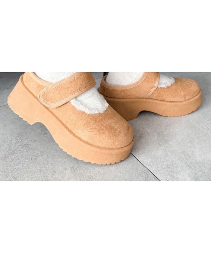 【ウィゴー/WEGO】のムートンタッチメリージェーンシューズ インテリア・キッズ・メンズ・レディースファッション・服の通販 founy(ファニー) https://founy.com/ ファッション Fashion レディースファッション Fashion for Women インソール Shoe Insole 秋 Autumn シューズ Shoes, Footwear ショート Short, Short Length スマホ Smartphone, Mobile Device ソックス Socks, Hosiery デニム Denim, Jeans Material フラット Flat, Flat Shoes ムートン Shearling, Mouton ラップ Wrap, Wrap Design 楽ちん Easy Fit, Comfortable 冬 Winter / This Winter A/W・秋冬 Autumn/Winter おすすめ Recommended / Our Picks |ID: prp329100004691836 ipo3291000000033880333