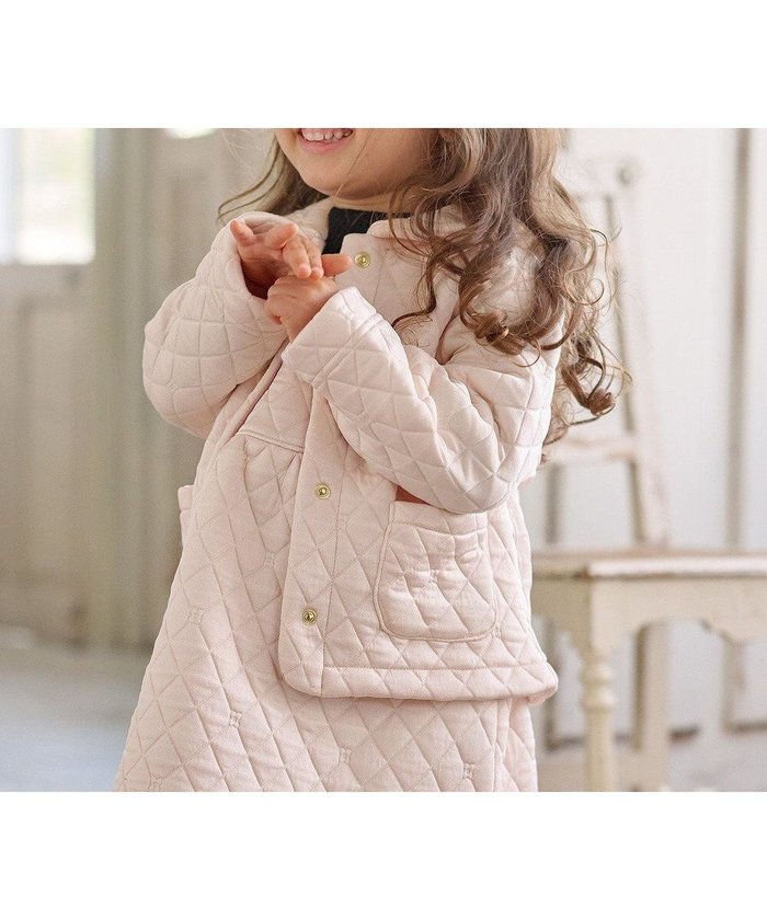 【組曲 / KIDS/KUMIKYOKU】の【80-100cm】フラワーキルトジャガード アウター インテリア・キッズ・メンズ・レディースファッション・服の通販 founy(ファニー) https://founy.com/ ファッション Fashion キッズファッション Fashion for Kids アウター Coat Outerwear /Kids トップス・カットソー Cut & Sew Tops キルト Quilt, Quilted Fabric スウェット / スエット Sweatshirt, Sweatwear ドット Polka Dot, Dot Pattern A/W・秋冬 Autumn/Winter |ID: prp329100004693119 ipo3291000000034424812