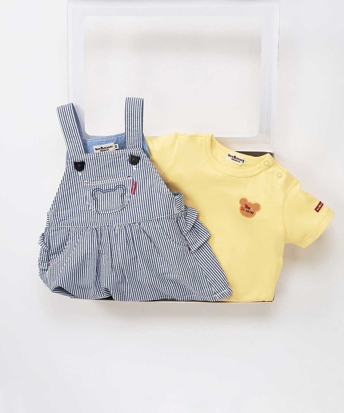【ミキハウスホットビスケッツ/MIKI HOUSE HOT BISCUITS / KIDS】のストライプ柄 ジャンパースカート&ワンポイント半袖Tシャツギフトセット【BOX付き】 インテリア・キッズ・メンズ・レディースファッション・服の通販 founy(ファニー) https://founy.com/ ファッション Fashion キッズファッション Fashion for Kids インナー Innerwear カラフル Colorful Design ギフト プレゼント Gift / Present サッカー Seersucker, Summer Fabric シンプル Simple, Minimal ストライプ Stripe, Striped Pattern ベビー Baby, Babywear ワンポイント One Point, Statement Accent 半袖 Short Sleeve, Half Sleeve 夏 Summer |ID: prp329100004694304 ipo3291000000033896384