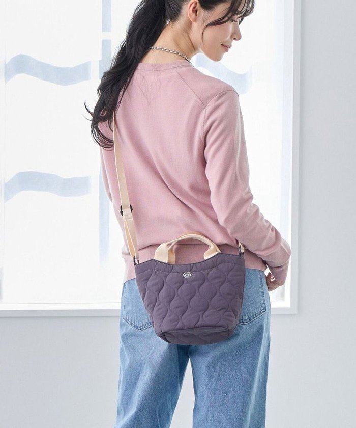 【ルートート/ROOTOTE】の3632【軽量コンパクト】SN.べビール―.2way.ミリタリーキルト-A インテリア・キッズ・メンズ・レディースファッション・服の通販 founy(ファニー) https://founy.com/ ファッション Fashion レディースファッション Fashion for Women カメラ Camera Accessories キルティング Quilted, Quilting キルト Quilt, Quilted Fabric コンパクト Compact, Small Size 軽量 Lightweight, Ultra Light ショルダー Shoulder, Shoulder Strap シンプル Simple, Minimal 財布 Wallet, Purse ドット Polka Dot, Dot Pattern ハンカチ Handkerchief, Hanky ハンド Hand, Handmade プリント Print, Printed Pattern ベビー Baby, Babywear ベーシック Basic, Essential ポケット Pocket, Pocket Detail ミリタリー Military, Army Style ランダム Random, Irregular リップ Lip, Lip Motif A/W・秋冬 Autumn/Winter 新作・新入荷 New Arrivals / New In |ID: prp329100004694329 ipo3291000000033896455