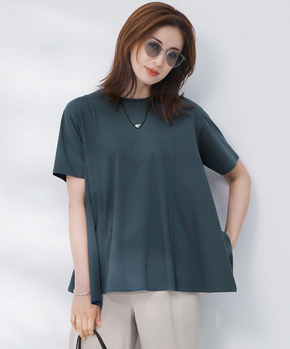 【23区/NIJYUSANKU】の【GLOW6月号掲載/汗じみ防止】スムースデザイン フレア Tシャツ 人気、トレンドファッション・服の通販 founy(ファニー) 　雑誌掲載アイテム　Magazine Picks & Fashion Features　ファッション雑誌　Fashion Magazines　グロー　GLOW　ファッション　Fashion　レディースファッション　Fashion for Women　トップス・カットソー　Cut & Sew Tops　シャツ・ブラウス・オフィスカジュアル　Elegant Blouses & Button-Ups　ロングTシャツ・Tシャツ　Longline T-Shirts & Tees　カットソー・ベーシックTシャツ　Cut-and-Sewn Tops / Stretch Tees & Basics　イレギュラー　Irregular Design　春　Spring　カットソー　Cut and Sewn Top　吸水　Absorbent, Quick-Dry　ストレート　Straight, Straight Cut　スリーブ　Sleeve, Long Sleeve / Short Sleeve　雑誌　Magazine, Fashion Magazine　フレア　Flare, Flared　フレンチ　French, French Style　ボトム　Bottoms, Lower Wear　6月号　June Issue, Jun. Edition　ワンポイント　One Point, Statement Accent　S/S・春夏　SS, Spring/Summer, Warm Season　夏　Summer　2025年　2025　2025春夏・S/S　Spring/Summer 2025 SS25　 other-1|ID: prp329100004695540 ipo3291000000034398186