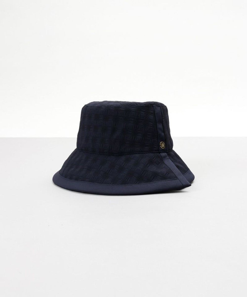 【アウロラ/AURORA】の【 LANVIN COLLECTION(ランバン コレクション) 】切り替えクロッシェハット インテリア・キッズ・メンズ・レディースファッション・服の通販 founy(ファニー) 　ファッション　Fashion　レディースファッション　Fashion for Women　キャップ&ハット　Hats & Caps　アシンメトリー　Asymmetrical Style　エレガント 上品　Elegant　グログラン　Grosgrain, Grosgrain Ribbon　コレクション　Collection, Seasonal Line　フィット　Fit, Slim Fit　プレート　Plate, Dish　切替　Switching, Contrast Panel　帽子　Hat, Headwear　抗菌　Antibacterial, Bacteria-Resistant　秋　Autumn　ブラック|ID: prp329100004696865 ipo3291000000033918203