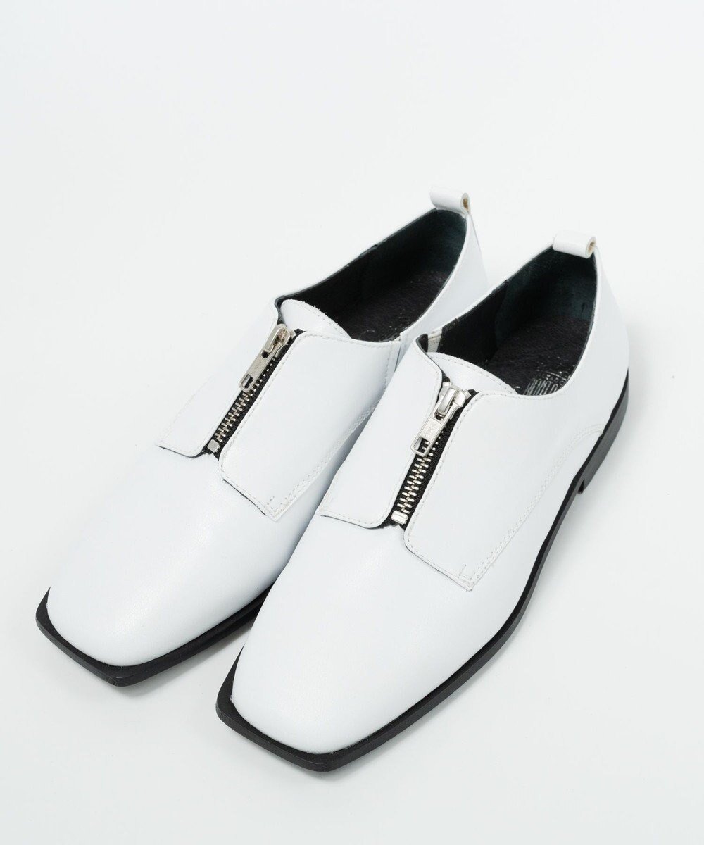 【ボントレ/BONTRE】の【BONTRE/ボントレ】センタージップシューズ インテリア・キッズ・メンズ・レディースファッション・服の通販 founy(ファニー) 　ファッション　Fashion　レディースファッション　Fashion for Women　シューズ　Shoes, Footwear　シンプル　Simple, Minimal　トレンド　Trend, Trending Now　フラット　Flat, Flat Shoes　フレーム　Frame, Outline　夏　Summer　S/S・春夏　SS, Spring/Summer, Warm Season　A/W・秋冬　Autumn/Winter　ホワイト|ID: prp329100004697038 ipo3291000000033919064