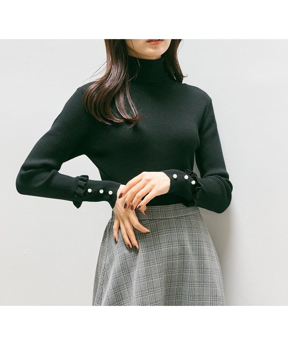 【フェルゥ/Feroux】のパールボタン リブタートル ニット インテリア・キッズ・メンズ・レディースファッション・服の通販 founy(ファニー) 　ファッション　Fashion　レディースファッション　Fashion for Women　トップス・カットソー　Cut & Sew Tops　ニット　Knit Tops & Sweaters　インナー　Innerwear　サロペット　Overalls, Salopette　セーター　Sweater, Knitwear　トレンド　Trend, Trending Now　パール　Pearl, Pearl Accent　フィット　Fit, Slim Fit　フリル　Frill, Ruffle　A/W・秋冬　Autumn/Winter　ブラック系|ID: prp329100004697054 ipo3291000000035383718