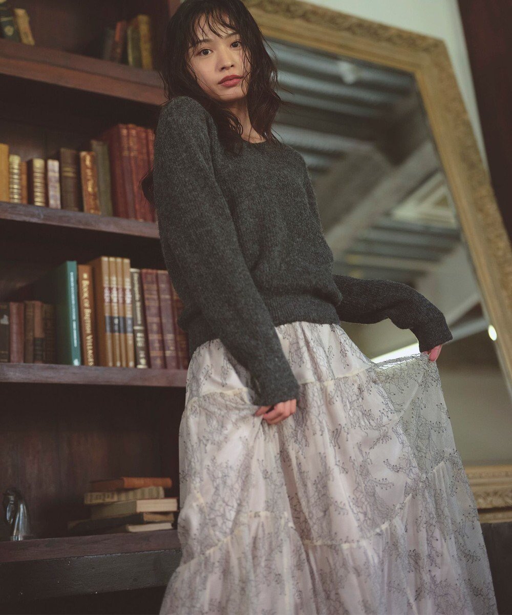 【フェルゥ/Feroux】のニット×ティアードレース スカート インテリア・キッズ・メンズ・レディースファッション・服の通販 founy(ファニー) 　ファッション　Fashion　レディースファッション　Fashion for Women　セットアップ　Matching Sets　スカート・ミニ/ミディ/マキシ　Skirts / Mini, Midi & Maxi Skirts　おすすめ　Recommended / Our Picks　セットアップ　Set-Up, Coordinated Outfit　セパレート　Separate, Two-Piece　ティアードスカート　Tiered Skirt, Flounced Skirt　フェミニン　Feminine, Girly　レース　Lace, Lace Fabric　冬　Winter / This Winter　A/W・秋冬　Autumn/Winter　グレー系|ID: prp329100004697056 ipo3291000000035520893