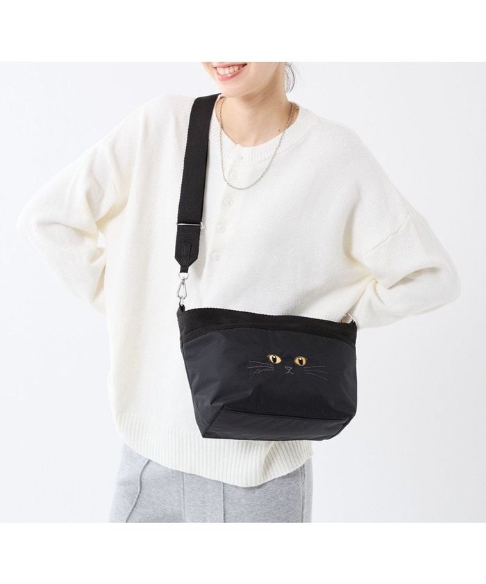 【レスポートサック/LeSportsac】のSMALL BUCKET BAG/ブラックキャッツエンブロイダリー インテリア・キッズ・メンズ・レディースファッション・服の通販 founy(ファニー) https://founy.com/ ファッション Fashion レディースファッション Fashion for Women アウトドア Outdoor Clothing 軽量 Lightweight, Ultra Light ショルダー Shoulder, Shoulder Strap シンプル Simple, Minimal スポーツ Sports, Activewear 財布 Wallet, Purse トラベル Travel, Travel Gear ネコ Cat, Feline Motif 人気 Popular, Best Seller プリント Print, Printed Pattern ポケット Pocket, Pocket Detail ワンポイント One Point, Statement Accent 新作・新入荷 New Arrivals / New In おすすめ Recommended / Our Picks 旅行 Travel ギフト プレゼント Gift / Present |ID: prp329100004697065 ipo3291000000033919174