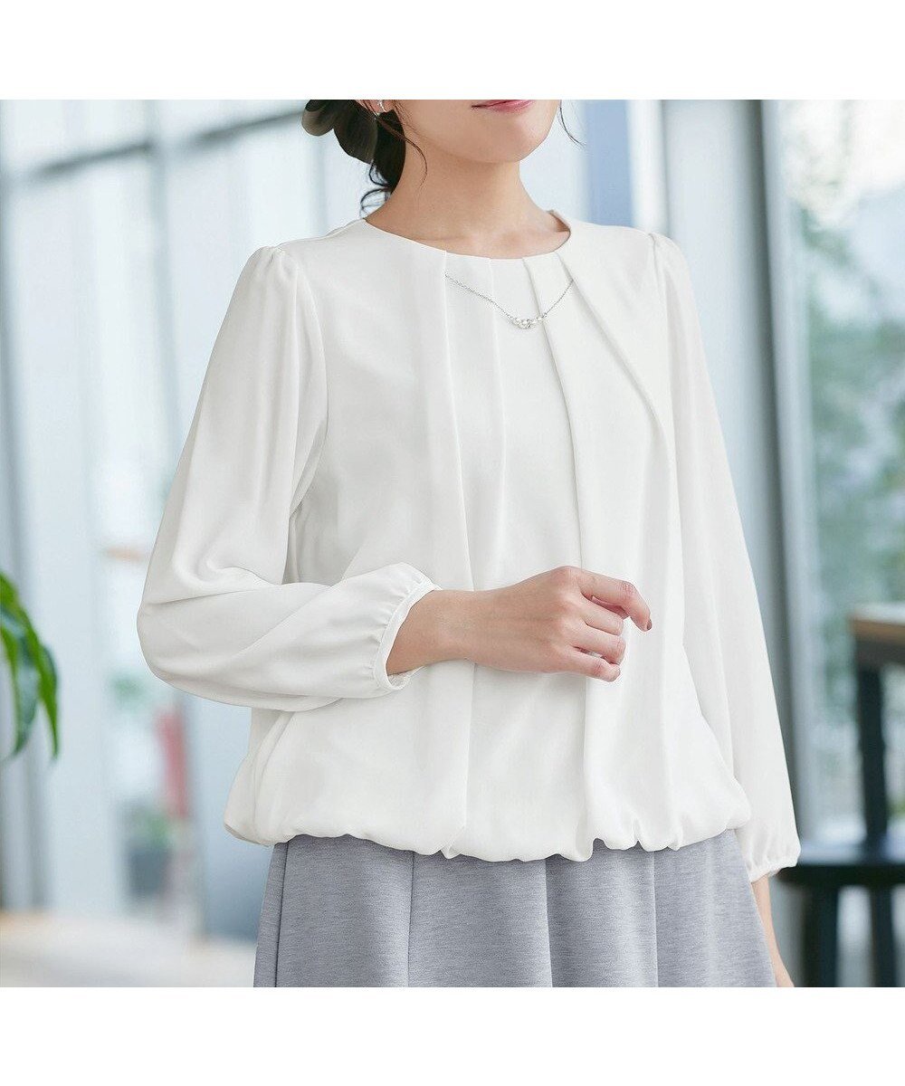 【ティアクラッセ/Tiaclasse】の【洗える】ネックレス見えパーツ付きタックブラウス 人気、トレンドファッション・服の通販 founy(ファニー) 　ファッション　Fashion　レディースファッション　Fashion for Women　トップス・カットソー　Cut & Sew Tops　シャツ・ブラウス・オフィスカジュアル　Elegant Blouses & Button-Ups　ジュエリー　Jewelry　ネックレス　Necklaces & Pendants　アクセサリー　Fashion Accessories　インナー　Innerwear　洗える　Machine Washable　カーディガン　Cardigan, Knitwear　シンプル　Simple, Minimal　ジャケット　Jacket, Outerwear　ストーン　Stone, Gem-Like　スリーブ　Sleeve, Long Sleeve / Short Sleeve　スーツ　Suit, Formalwear　チュニック　Tunic, Long Top　ネックレス　Necklace, Pendant Necklace　バルーン　Balloon, Balloon Silhouette　パール　Pearl, Pearl Accent　ポケット　Pocket, Pocket Detail　ミックス　Mix, Mixed Style　ラウンド　Round, Round Neck　A/W・秋冬　Autumn/Winter　再入荷　Restock / Back in Stock　おすすめ　Recommended / Our Picks　エレガント 上品　Elegant　新作・新入荷　New Arrivals / New In　ビジネス 仕事 通勤　Business / Work / Commuting　 other-1|ID: prp329100004697078 ipo3291000000035519370