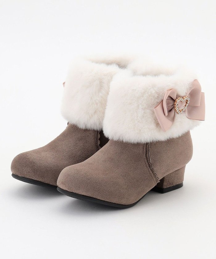 【エニィ/ANY / KIDS】のリボンフェイクファーブーツ インテリア・キッズ・メンズ・レディースファッション・服の通販 founy(ファニー) https://founy.com/ ファッション Fashion キッズファッション Fashion for Kids キュロット Culottes, Wide Shorts ストーン Stone, Gem-Like スマホ Smartphone, Mobile Device 人気 Popular, Best Seller フェイクファー Faux Fur, Imitation Fur リボン Ribbon, Bow A/W・秋冬 Autumn/Winter 再入荷 Restock / Back in Stock |ID: prp329100004698392 ipo3291000000035489925