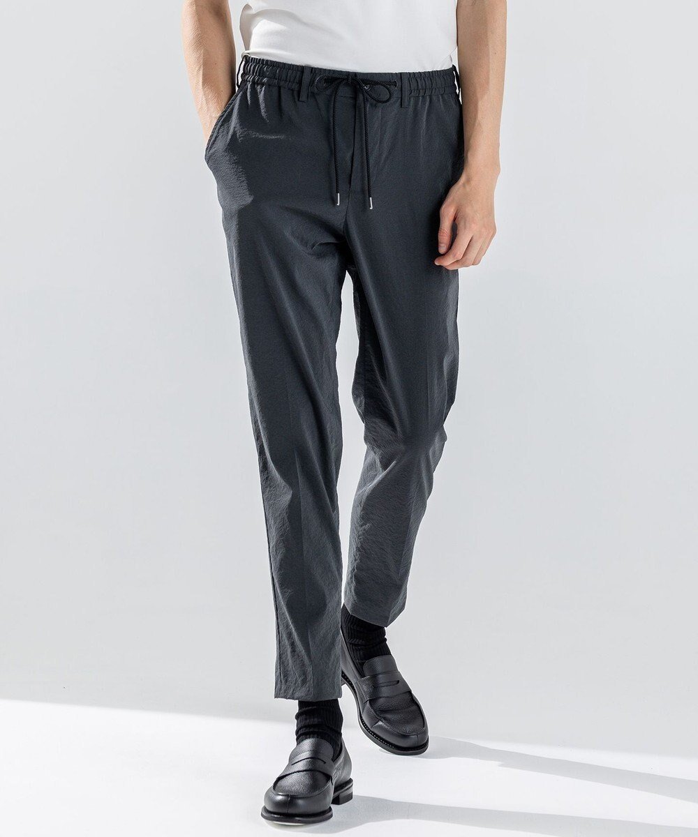 【ジョゼフ オム/JOSEPH HOMME / MEN】の新素材【撥水性/吸湿速乾性/ストレッチ/洗える】グレインウェーブストレッチ ドロスト付テーパードパンツ / PEGG CONVERTIBLE インテリア・キッズ・メンズ・レディースファッション・服の通販 founy(ファニー) 　ファッション　Fashion　メンズファッション　Fashion for Men　ボトムス　Bottoms　洗える　Machine Washable　軽量　Lightweight, Ultra Light　ストレッチ　Stretch, Stretchy Fabric　テーパード　Tapered, Tapered Pants　ドローコード　Drawcord, Drawstring Cord　ポケット　Pocket, Pocket Detail　ループ　Loop, Loop Knit　レギュラー　Regular, Standard Fit　A/W・秋冬　Autumn/Winter　新作・新入荷　New Arrivals / New In　グレー系|ID: prp329100004698520 ipo3291000000033928091