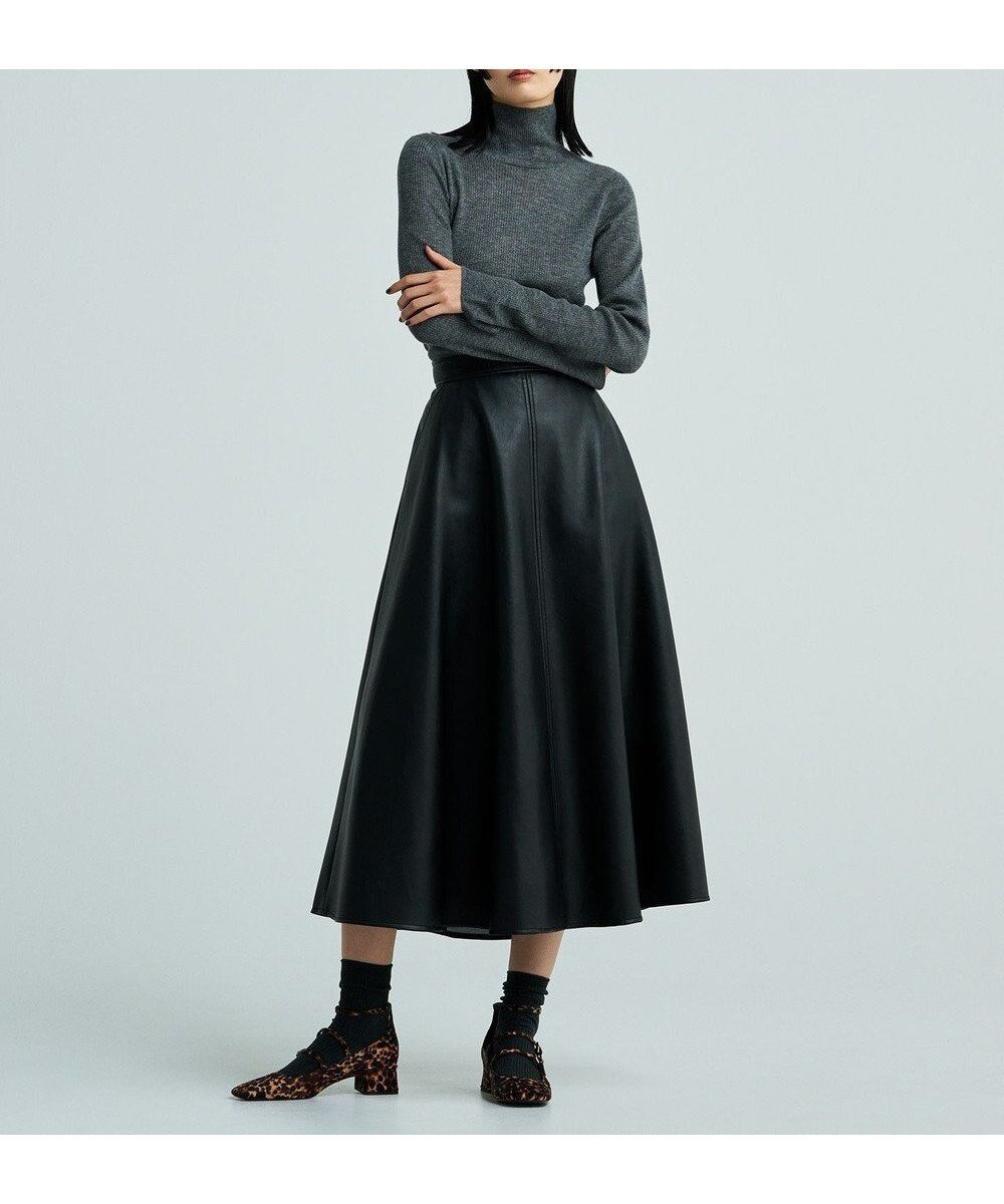 【アンクレイヴ/uncrave】の【手洗い可】ウォッシャブルエコレザー スカート(uncrave WHITE) インテリア・キッズ・メンズ・レディースファッション・服の通販 founy(ファニー) 　ファッション　Fashion　レディースファッション　Fashion for Women　スカート　Skirts　洗える　Machine Washable　ショート　Short, Short Length　フェイクレザー　Faux Leather, PU Leather　フレア　Flare, Flared　ブルゾン　Blouson, Bomber Jacket　リアル　Real, Realistic　A/W・秋冬　Autumn/Winter　ブラック|ID: prp329100004698585 ipo3291000000034221806