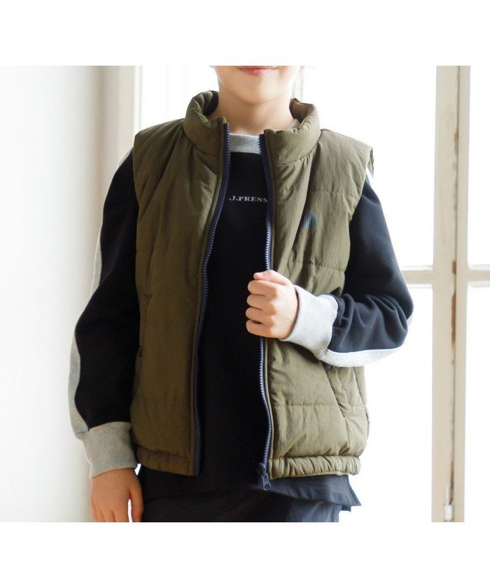 【ジェイ プレス/J.PRESS / KIDS】の【100-130cm】リバーシブル ベスト インテリア・キッズ・メンズ・レディースファッション・服の通販 founy(ファニー) https://founy.com/ ファッション Fashion キッズファッション Fashion for Kids アウター Coat Outerwear /Kids カットソー Cut and Sewn Top ジャケット Jacket, Outerwear スタイリッシュ Stylish, Fashionable スマホ Smartphone, Mobile Device ダウン Down, Puffer トレンド Trend, Trending Now トレーナー Sweatshirt, Trainer 人気 Popular, Best Seller ベスト Vest, Waistcoat 防寒 Cold Protection, Winter-Ready リバーシブル Reversible, Two-Sided ワンポイント One Point, Statement Accent A/W・秋冬 Autumn/Winter 冬 Winter / This Winter 2024年 2024 2024-2025秋冬・A/W Autumn/Winter 2024–25 AW24–25 |ID: prp329100004700116 ipo3291000000033937992