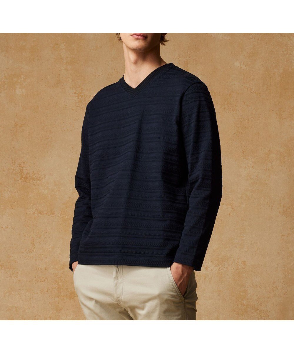 【ジョセフ アブード/JOSEPH ABBOUD / MEN】の【オーガニックコットン使用・日本素材・日本縫製】 オーガニックヘリンボ-ンリンクス Vネック Tシャツ インテリア・キッズ・メンズ・レディースファッション・服の通販 founy(ファニー) 　ファッション　Fashion　メンズファッション　Fashion for Men　トップス・カットソー　Cut & Sew Tops　メンズシャツ　Shirts　オーガニック　Organic Cotton　カットソー　Cut and Sewn Top　ボーダー　Border, Stripe　エレガント 上品　Elegant　夏　Summer　春　Spring　S/S・春夏　SS, Spring/Summer, Warm Season　無地　Plain, Solid Color　ネイビー系|ID: prp329100004700139 ipo3291000000033938100