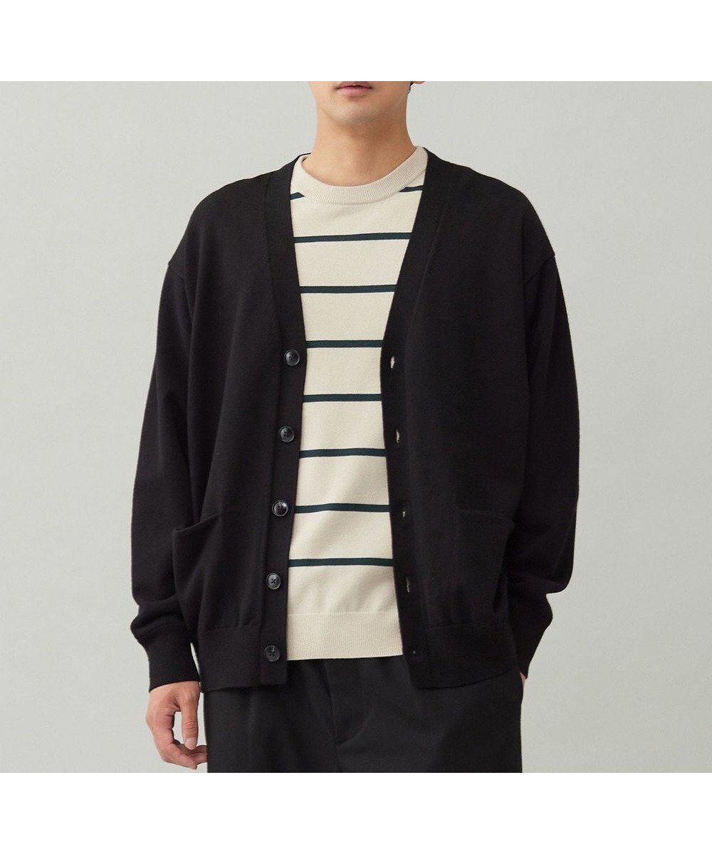 【アンフィーロ/UNFILO / MEN】の【OCEANS YouTube 掲載】スムースシルキーニット カーディガン【洗える/抗菌防臭】 インテリア・キッズ・メンズ・レディースファッション・服の通販 founy(ファニー) 　ファッション　Fashion　メンズファッション　Fashion for Men　トップス・カットソー　Cut & Sew Tops　ニット・セーター / 定番トップス　Knit Tops & Sweaters　カーディガン / 羽織り　Cardigans　ウォッシャブル　Machine Washable　洗える　Machine Washable　カーディガン　Cardigan, Knitwear　抗菌　Antibacterial, Bacteria-Resistant　シルク　Silk, 100% Silk　雑誌　Magazine, Fashion Magazine　ポケット　Pocket, Pocket Detail　冬　Winter / This Winter　A/W・秋冬　Autumn/Winter　おすすめ　Recommended / Our Picks　エレガント 上品　Elegant　ビジネス 仕事 通勤　Business / Work / Commuting　ブラック|ID: prp329100004700157 ipo3291000000033938184