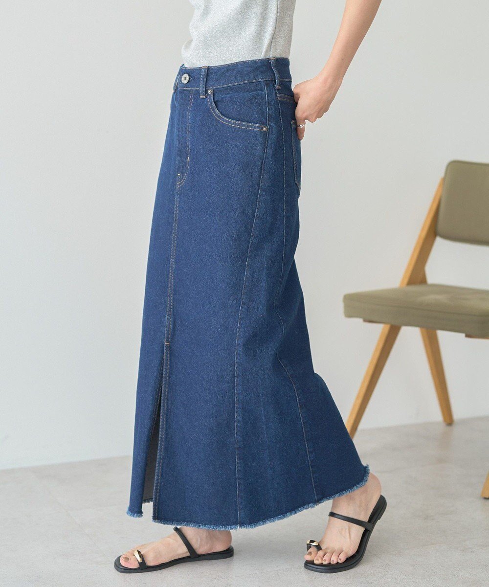 【アメリカンホリック/AMERICAN HOLIC】のデニムタイトスカート インテリア・キッズ・メンズ・レディースファッション・服の通販 founy(ファニー) 　ファッション　Fashion　レディースファッション　Fashion for Women　スカート　Skirts　デニムスカート・カジュアルスカート　Denim Skirts　アメリカン　American Style　カットオフ　Cut-Off Design　切替　Switching, Contrast Panel　スタイリッシュ　Stylish, Fashionable　ストレッチ　Stretch, Stretchy Fabric　スリット　Slit, Slit Detail　センター　Center, Center Line　デニム　Denim, Jeans Material　トレンド　Trend, Trending Now　フォルム　Silhouette, Form　フロント　Front, Front Design　ポケット　Pocket, Pocket Detail　A/W・秋冬　Autumn/Winter　2025年　2025　2025-2026秋冬・A/W　Autumn/Winter 2025–26 AW25–26　One Wash|ID: prp329100004700321 ipo3291000000035561135