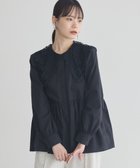 【アースミュージックアンドエコロジー/earth music&ecology】の【コットン混】レース襟フレアヘムブラウス 人気、トレンドファッション・服の通販 founy(ファニー) ファッション Fashion レディースファッション Fashion for Women トップス・カットソー Cut & Sew Tops シャツ・ブラウス・オフィスカジュアル Elegant Blouses & Button-Ups おすすめ Recommended / Our Picks ストレート Straight, Straight Cut フェミニン Feminine, Girly フラワー Flower, Floral フレア Flare, Flared ポケット Pocket, Pocket Detail モチーフ Motif, Design Theme レース Lace, Lace Fabric A/W・秋冬 Autumn/Winter thumbnail Black|ID: prp329100004700326 ipo3291000000033939015