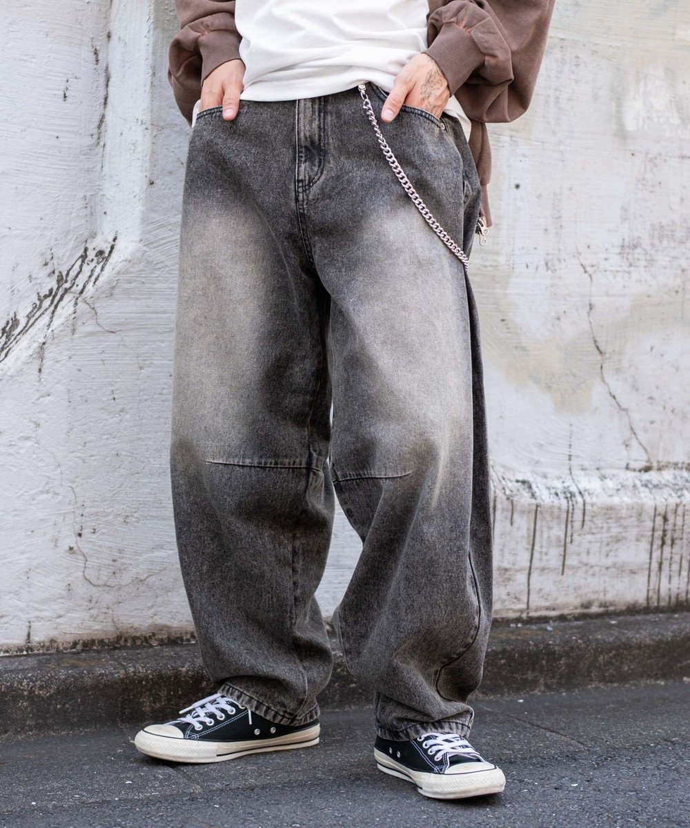 【ウィゴー/WEGO / MEN】のチェーン付きバルーンデニムパンツ インテリア・キッズ・メンズ・レディースファッション・服の通販 founy(ファニー) ファッション Fashion メンズファッション Fashion for Men ボトムス Bottoms デニムパンツ・ジーンズ Denim Pants アクセサリー Fashion Accessories 春 Spring シンプル Simple, Minimal スウェット / スエット Sweatshirt, Sweatwear スニーカー Sneakers, Trainers スマホ Smartphone, Mobile Device チェーン Chain, Chain Strap デニム Denim, Jeans Material バランス Balance, Style Balance バルーン Balloon, Balloon Silhouette メンズ Men's, Menswear モノトーン Monotone, Black and White A/W・秋冬 Autumn/Winter プチプライス・低価格 Affordable / Budget Price おすすめ Recommended / Our Picks 夏 Summer デニムブラックソノタ|ID: prp329100004701754 ipo3291000000034241827
