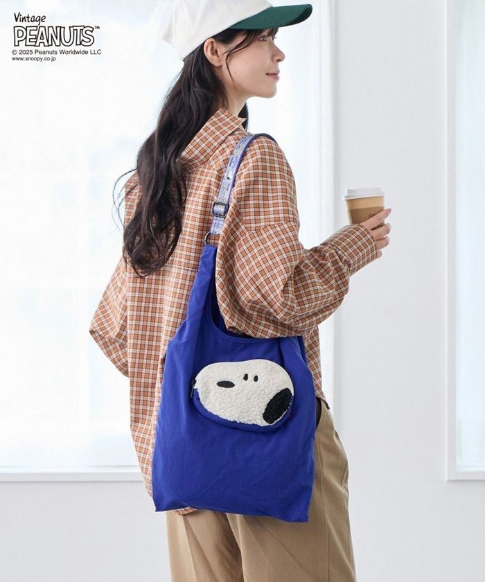【ルートート/ROOTOTE】の8458【スヌーピー】IP.ルーショッパー.ピーナッツ-0P インテリア・キッズ・メンズ・レディースファッション・服の通販 founy(ファニー) https://founy.com/ ファッション Fashion レディースファッション Fashion for Women バッグ Bags カメラ Camera Accessories クール Cool, Chic コンパクト Compact, Small Size ショルダー Shoulder, Shoulder Strap 財布 Wallet, Purse フェイス Face, Facial Design プリント Print, Printed Pattern ポケット Pocket, Pocket Detail ポーチ Pouch, Small Case メガネ Glasses, Eyewear ランダム Random, Irregular 新作・新入荷 New Arrivals / New In |ID: prp329100004701826 ipo3291000000033949723