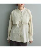 【クラフトスタンダードブティック/CRAFT STANDARD BOUTIQUE】のヨークデザインシャツ 人気、トレンドファッション・服の通販 founy(ファニー) ファッション Fashion レディースファッション Fashion for Women トップス・カットソー Cut & Sew Tops シャツ・ブラウス・オフィスカジュアル Elegant Blouses & Button-Ups 切替 Switching, Contrast Panel シンプル Simple, Minimal トレンチ Trench, Trench Coat フレア Flare, Flared ポケット Pocket, Pocket Detail ヨーク Yoke, Yoke Design ワイド Wide, Wide Fit A/W・秋冬 Autumn/Winter おすすめ Recommended / Our Picks thumbnail Light Beige|ID: prp329100004701833 ipo3291000000033949814