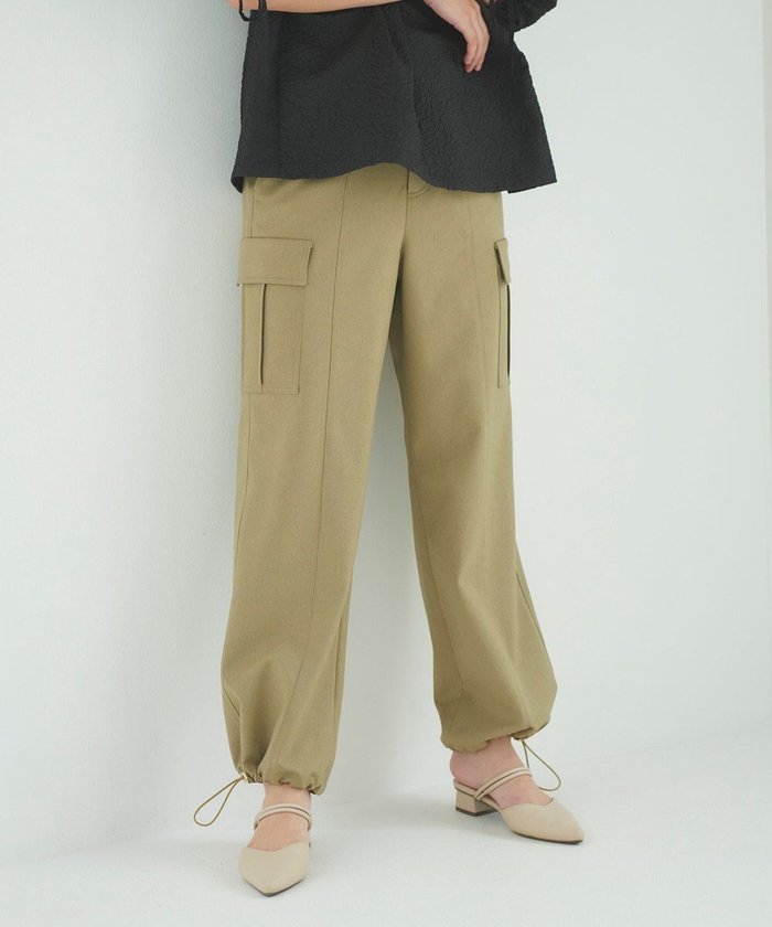 【フェルゥ/Feroux】の【ONWARD CROSSET MAG掲載】パラシュートカーゴ パンツ インテリア・キッズ・メンズ・レディースファッション・服の通販 founy(ファニー) https://founy.com/ ファッション Fashion レディースファッション Fashion for Women パンツ Pants & Trousers カーゴパンツ Cargo Pants, Utility Pants チュニック Tunic, Long Top ツイル Twist, Twisted Detail デニム Denim, Jeans Material トレンド Trend, Trending Now フェミニン Feminine, Girly フリル Frill, Ruffle 今季 This Season, Current Season A/W・秋冬 Autumn/Winter 雑誌 Magazine, Fashion Magazine |ID: prp329100004703687 ipo3291000000033965969