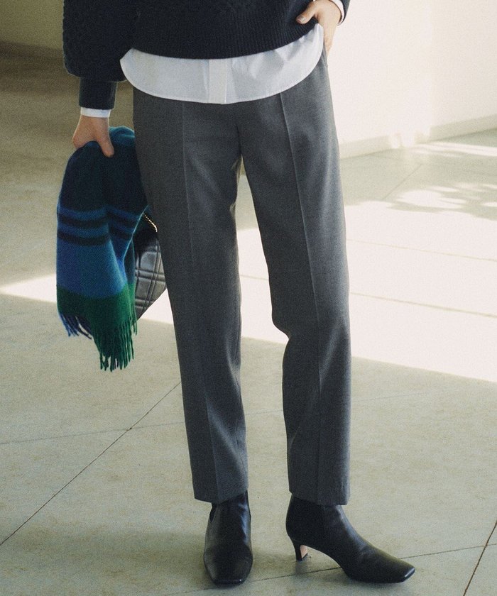 【23区/NIJYUSANKU】のクリアウールサキソニー テーパードパンツ インテリア・キッズ・メンズ・レディースファッション・服の通販 founy(ファニー) https://founy.com/ ファッション Fashion レディースファッション Fashion for Women パンツ Pants & Trousers センター Center, Center Line 定番 Standard, Basic Item パイピング Piping, Trim Design ポケット Pocket, Pocket Detail ワイド Wide, Wide Fit 冬 Winter / This Winter A/W・秋冬 Autumn/Winter 2023年 2023 2023-2024秋冬・A/W Autumn/Winter 2023–24 AW23–24 |ID: prp329100004703692 ipo3291000000034309183