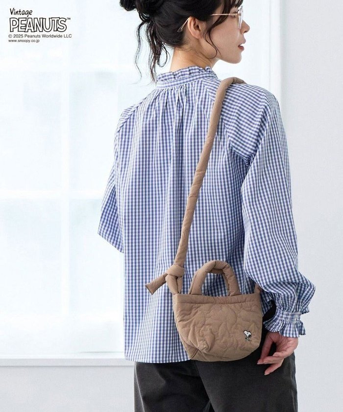 【ルートート/ROOTOTE】の8449【スヌーピー】IP.ベビールー.キルト.ピーナッツ-0N インテリア・キッズ・メンズ・レディースファッション・服の通販 founy(ファニー) https://founy.com/ ファッション Fashion レディースファッション Fashion for Women アクセサリー Fashion Accessories カメラ Camera Accessories キルティング Quilted, Quilting キルト Quilt, Quilted Fabric クール Cool, Chic シャイニー Shiny, Glossy Finish ショルダー Shoulder, Shoulder Strap シルバー Silver, Metallic Silver ドット Polka Dot, Dot Pattern パターン Pattern, Design Print プリント Print, Printed Pattern ベビー Baby, Babywear ポケット Pocket, Pocket Detail ランダム Random, Irregular リップ Lip, Lip Motif スマホショルダーバッグ Smartphone Shoulder Bag 新作・新入荷 New Arrivals / New In |ID: prp329100004704761 ipo3291000000033974538