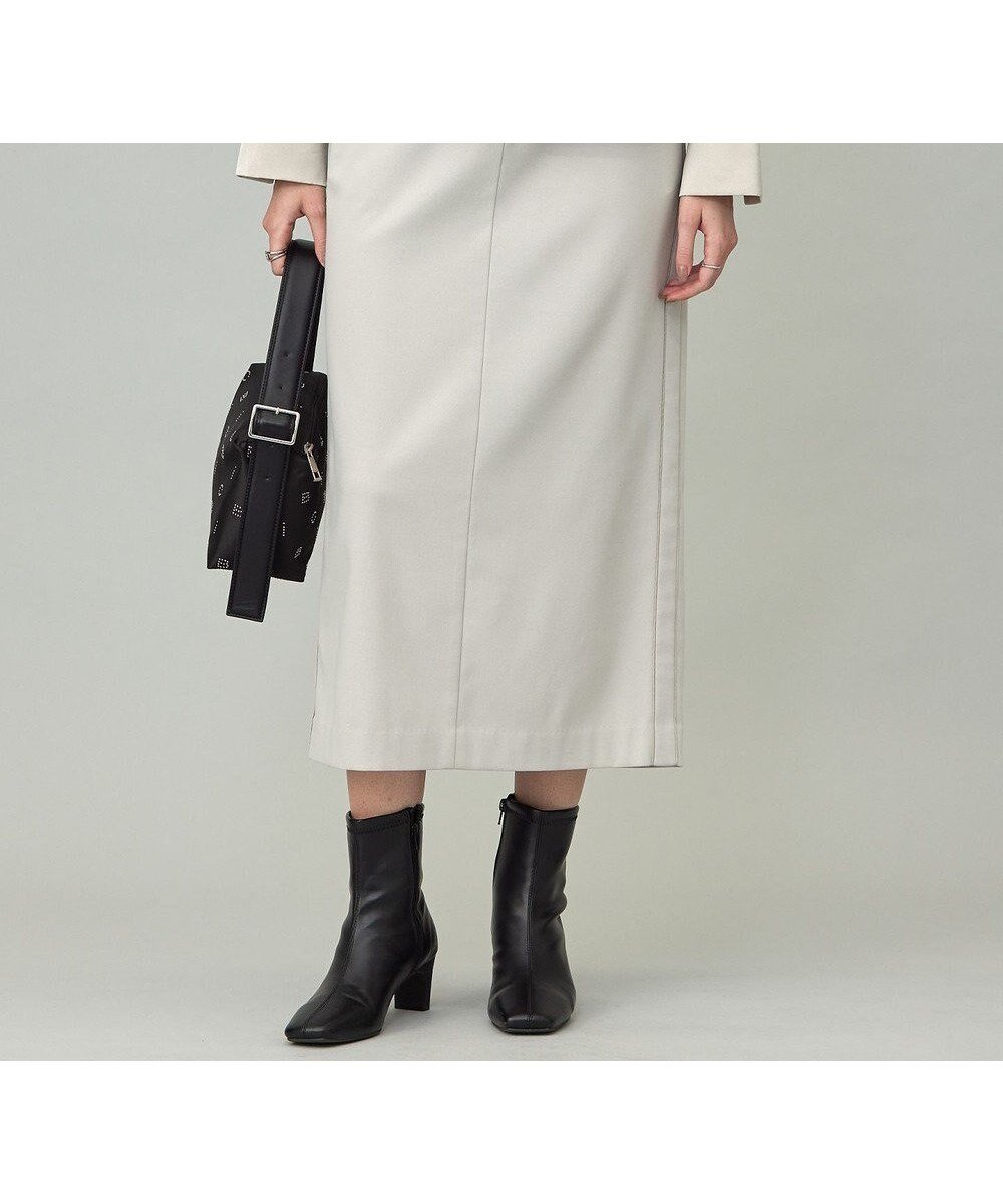 【アイシービー/iCB】の【CLASSY.掲載・裏起毛】 ウォームサテン Iラインスカート インテリア・キッズ・メンズ・レディースファッション・服の通販 founy(ファニー) 　雑誌掲載アイテム　Magazine Picks & Fashion Features　ファッション雑誌　Fashion Magazines　クラッシィ　CLASSY.　ファッション　Fashion　レディースファッション　Fashion for Women　スカート　Skirts　ウォーム　Warm Fabric　カーディガン　Cardigan, Knitwear　サテン　Satin, Glossy Fabric　シンプル　Simple, Minimal　ストレッチ　Stretch, Stretchy Fabric　ストレート　Straight, Straight Cut　スマート　Smart, Elegant　セットアップ　Set-Up, Coordinated Outfit　雑誌　Magazine, Fashion Magazine　2月号　February Issue, Feb. Edition　ワイド　Wide, Wide Fit　A/W・秋冬　Autumn/Winter　おすすめ　Recommended / Our Picks　2025年　2025　2025-2026秋冬・A/W　Autumn/Winter 2025–26 AW25–26　トープ系|ID: prp329100004704767 ipo3291000000035635452