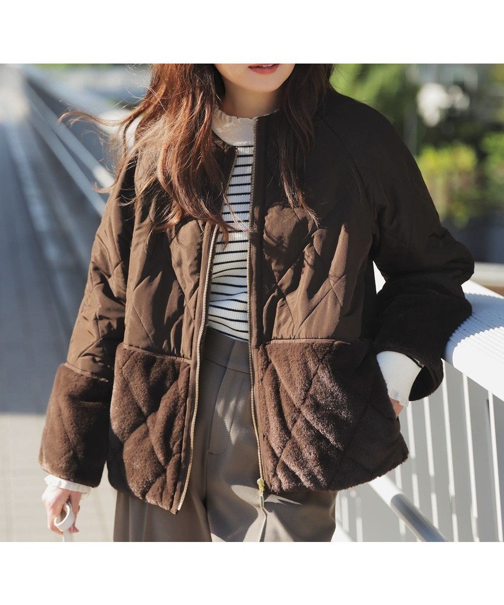 【エニィ スィス/any SiS】のフェイクファーコンビキルティング アウター 人気、トレンドファッション・服の通販 founy(ファニー) 　ファッション　Fashion　レディースファッション　Fashion for Women　アウター　Coat / Outerwear Collection　レディースジャケット・軽アウター　Jackets　キルティング　Quilted, Quilting　キルト　Quilt, Quilted Fabric　ジャケット　Jacket, Outerwear　スリーブ　Sleeve, Long Sleeve / Short Sleeve　タフタ　Taffeta, Structured Fabric　トリミング　Trimming, Decorative Edge　フェイクファー　Faux Fur, Imitation Fur　フレア　Flare, Flared　ボトム　Bottoms, Lower Wear　ポケット　Pocket, Pocket Detail　ワイド　Wide, Wide Fit　おすすめ　Recommended / Our Picks　エレガント 上品　Elegant　新作・新入荷　New Arrivals / New In　 other-1|ID: prp329100004705877 ipo3291000000035629013