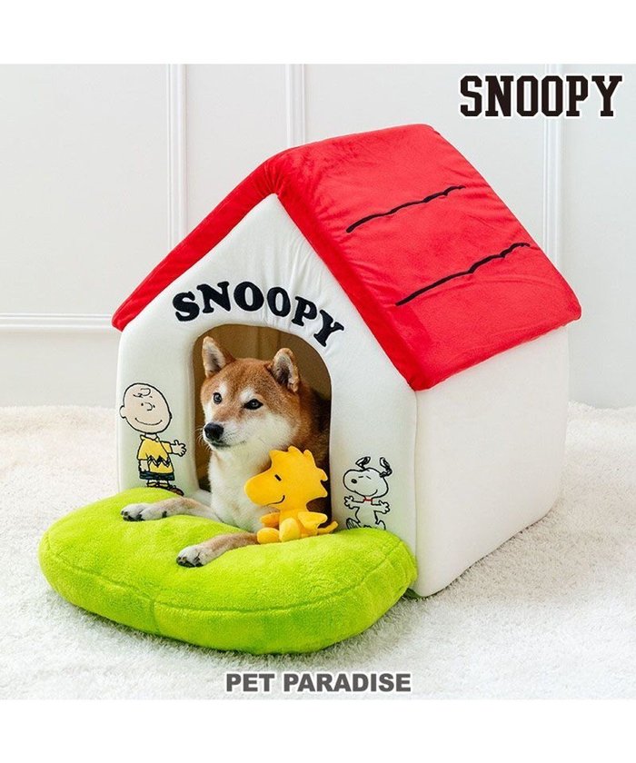 【ペットパラダイス/PET PARADISE / GOODS】のスヌーピー お庭付き赤い屋根 折り畳みハウス【大】 インテリア・キッズ・メンズ・レディースファッション・服の通販 founy(ファニー) https://founy.com/ キャラクター Character, Licensed Characters クッション Cushion, Throw Pillow 猫 Cat, Kitty ワイヤー Wire, Wired Bra 犬 Dog 夏 Summer ホーム・キャンプ・アウトドア・お取り寄せ Home Living / Home & Lifestyle / Camping Gear / Outdoor Camping ペットグッズ Pet Supplies |ID: prp329100004706842 ipo3291000000033995338