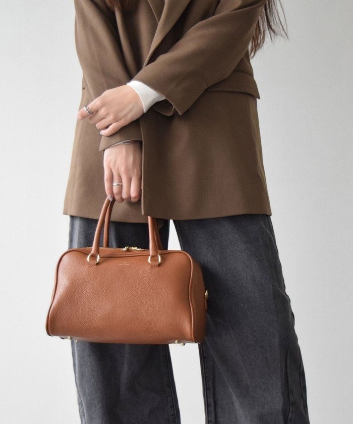 【インター ショシュール/INTER-CHAUSSURES】の【CHRISTIAN VILLA】レザーボストンバッグ インテリア・キッズ・メンズ・レディースファッション・服の通販 founy(ファニー) https://founy.com/ ファッション Fashion レディースファッション Fashion for Women バッグ Bags イタリア Italy ベーシック Basic, Essential ボストンバッグ Boston Bag, Retro Bag ポケット Pocket, Pocket Detail ラップ Wrap, Wrap Design |ID: prp329100004706902 ipo3291000000033995556