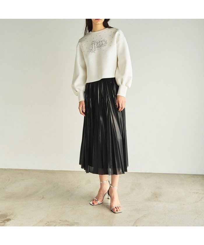 【グレース コンチネンタル/GRACE CONTINENTAL】のロゴカットトップ インテリア・キッズ・メンズ・レディースファッション・服の通販 founy(ファニー) https://founy.com/ ファッション Fashion レディースファッション Fashion for Women トップス・カットソー Cut & Sew Tops シャツ・ブラウス・オフィスカジュアル Elegant Blouses & Button-Ups ロングTシャツ・Tシャツ Longline T-Shirts & Tees カットソー・ベーシックTシャツ Cut-and-Sewn Tops / Stretch Tees & Basics カットソー Cut and Sewn Top グラデーション Gradient, Ombre ストーン Stone, Gem-Like スリーブ Sleeve, Long Sleeve / Short Sleeve バランス Balance, Style Balance フェミニン Feminine, Girly ワイド Wide, Wide Fit 夏 Summer 春 Spring S/S・春夏 SS, Spring/Summer, Warm Season |ID: prp329100004706943 ipo3291000000034629958