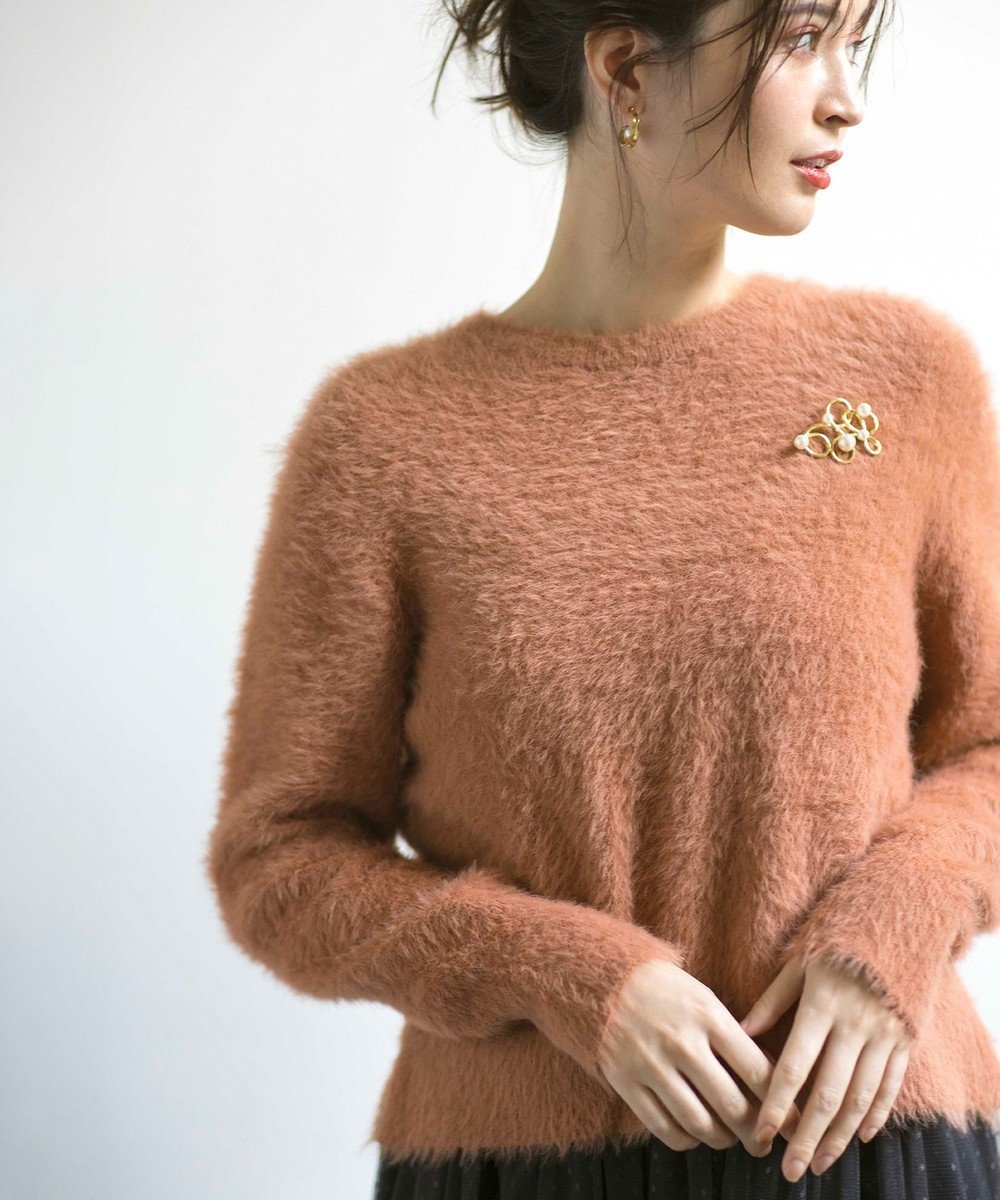 【組曲/KUMIKYOKU】の【前後着用可】2WAYナイロンファー ニット インテリア・キッズ・メンズ・レディースファッション・服の通販 founy(ファニー) ファッション Fashion レディースファッション Fashion for Women トップス・カットソー Cut & Sew Tops ニット Knit Tops & Sweaters カーディガン・羽織り Layered Style Cardigans インナー Innerwear カーディガン Cardigan, Knitwear コンパクト Compact, Small Size シンプル Simple, Minimal トレンド Trend, Trending Now ビジュー Bijou, Jewel-like Accent モダン Modern, Contemporary エレガント 上品 Elegant A/W・秋冬 Autumn/Winter オレンジ系|ID: prp329100004706977 ipo3291000000034178752