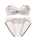 【アンフィ/AMPHI】のブラジャー ショーツセット まる胸メイク WEB限定カラーあり 【ブラショーツセット】 上下セット ブラ BCC224 アンフィ/ワコール 人気、トレンドファッション・服の通販 founy(ファニー) ファッション Fashion レディースファッション Fashion for Women アンダー Underwear Essentials ショーツ Shorts, Short Pants フロント Front, Front Design ブラジャー Bra, Lingerie モチーフ Motif, Design Theme リボン Ribbon, Bow レース Lace, Lace Fabric ワイヤー Wire, Wired Bra thumbnail グレー|ID: prp329100004706991 ipo3291000000035991703