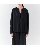 【23区/NIJYUSANKU】の【エステータ】ウールツイルジャージー スリットネック ブラウス ブラック|ID:prp329100004707049