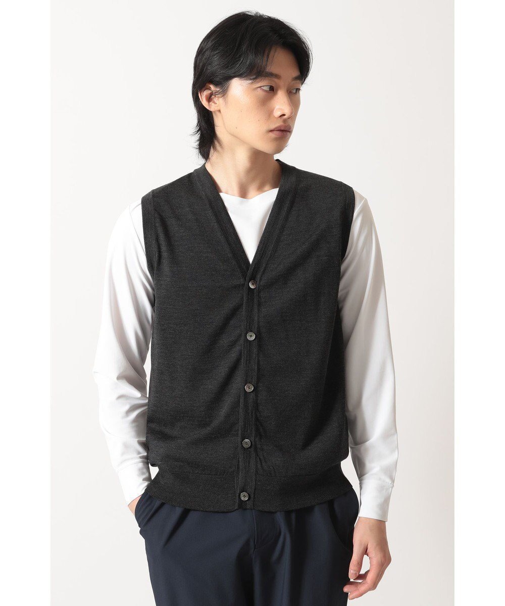 【ダックス/DAKS / MEN】のスーパーファインメリノ ニットベスト 人気、トレンドファッション・服の通販 founy(ファニー) 　ファッション　Fashion　メンズファッション　Fashion for Men　トップス・カットソー　Cut & Sew Tops　ニット・セーター / 定番トップス　Knit Tops & Sweaters　ベスト・ジレ　Vests & Gilets　インナー　Innerwear　ジャケット　Jacket, Outerwear　ブルゾン　Blouson, Bomber Jacket　ベスト　Vest, Waistcoat　ベーシック　Basic, Essential　エレガント 上品　Elegant　夏　Summer　S/S・春夏　SS, Spring/Summer, Warm Season　A/W・秋冬　Autumn/Winter　 other-1|ID: prp329100004708084 ipo3291000000034347718