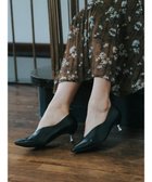 【イェッカ ヴェッカ/YECCA VECCA】の【CLASSY.掲載】Vカットメタルヒールパンプス Black|ID: prp329100004708214 ipo3291000000034070699