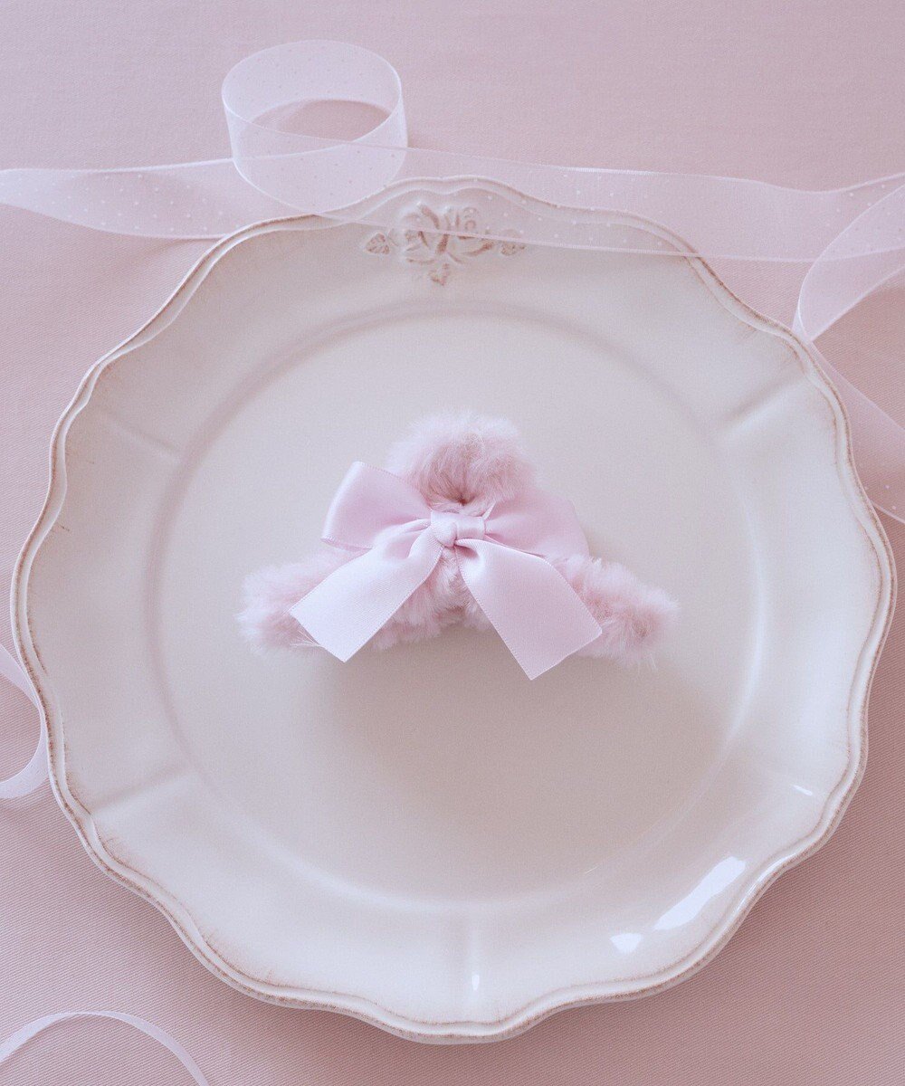 【メゾンドフルール/Maison de FLEUR】のピンクマニアファーリボンバンスクリップ 人気、トレンドファッション・服の通販 founy(ファニー) ファッション Fashion レディースファッション Fashion for Women シュシュ&ヘアアクセ/ヘアアレンジ Scrunchies & Hair Accessories おすすめ Recommended / Our Picks アクセサリー Fashion Accessories ギフト プレゼント Gift / Present シンプル Simple, Minimal バレッタ Barrette, Hair Clip リボン Ribbon, Bow other-1|ID: prp329100004708384 ipo3291000000034006854