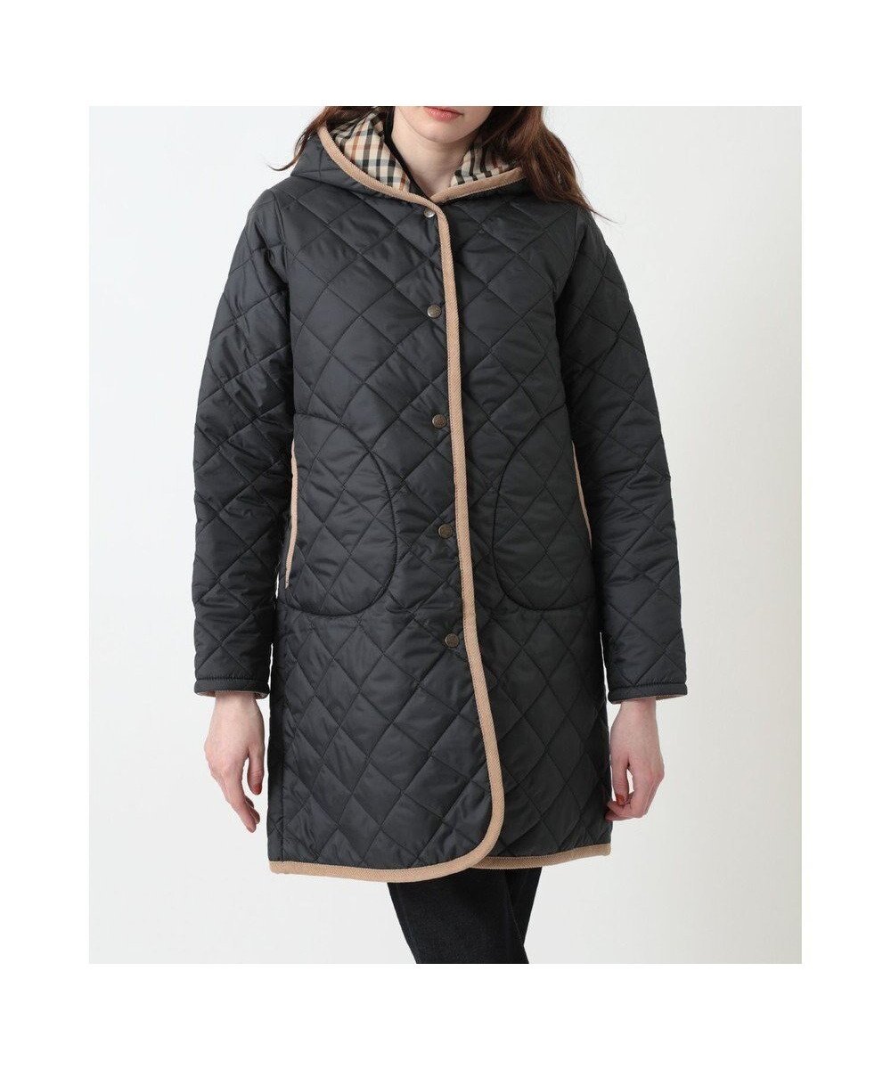 【ダックス/DAKS】のDAKS×LAVENHAM キルティングコート 人気、トレンドファッション・服の通販 founy(ファニー) 　ファッション　Fashion　レディースファッション　Fashion for Women　アウター　Coat / Outerwear Collection　コート・ロングコート・ピーコート　Long Coats, Peacoats & More　レディースジャケット・軽アウター　Jackets　エレガント 上品　Elegant　キルティング　Quilted, Quilting　コラボ　Collaboration, Collab　ジャケット　Jacket, Outerwear　チェック　Check, Plaid, Tartan　パイピング　Piping, Trim Design　パターン　Pattern, Design Print　フロント　Front, Front Design　夏　Summer　S/S・春夏　SS, Spring/Summer, Warm Season　A/W・秋冬　Autumn/Winter　軽量　Lightweight, Ultra Light　 other-1|ID: prp329100004708403 ipo3291000000034006927