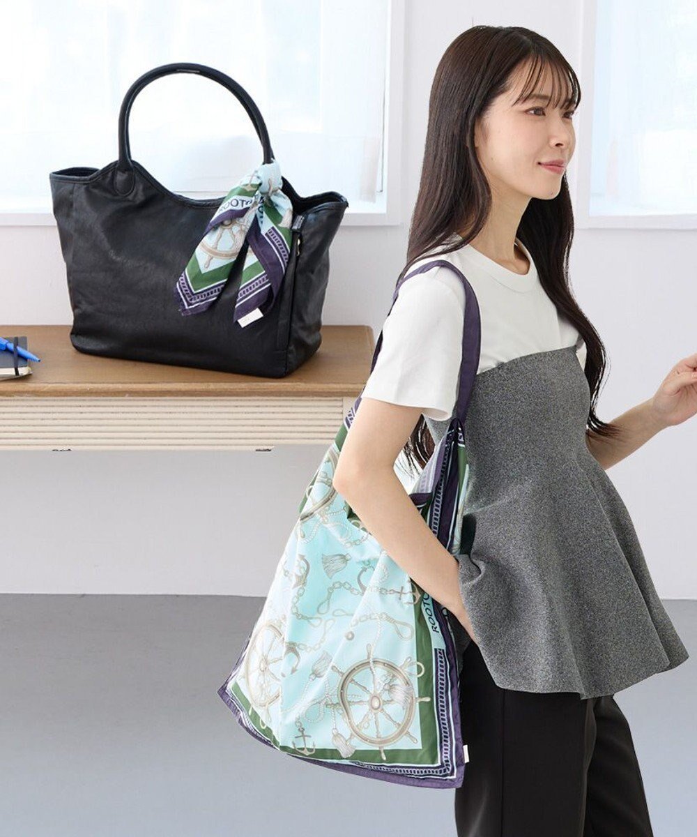 【ルートート/ROOTOTE】の3664【エコバッグになるチャームトート】LT.トール.スカーフ-A インテリア・キッズ・メンズ・レディースファッション・服の通販 founy(ファニー) 　ファッション　Fashion　レディースファッション　Fashion for Women　バッグ　Bags　アクセサリー　Fashion Accessories　カメラ　Camera Accessories　コンパクト　Compact, Small Size　シンプル　Simple, Minimal　スカーフ　Scarf, Neckwear　ビビッド　Vivid, Bright Tone　フラワー　Flower, Floral　プリント　Print, Printed Pattern　ボックス　Boxy, Box Shape　ポケット　Pocket, Pocket Detail　モチーフ　Motif, Design Theme　ランダム　Random, Irregular　おすすめ　Recommended / Our Picks　旅行　Travel　ギフト プレゼント　Gift / Present　新作・新入荷　New Arrivals / New In　ビジネス 仕事 通勤　Business / Work / Commuting　03:アンカー・ライトブルー|ID: prp329100004709434 ipo3291000000034017419